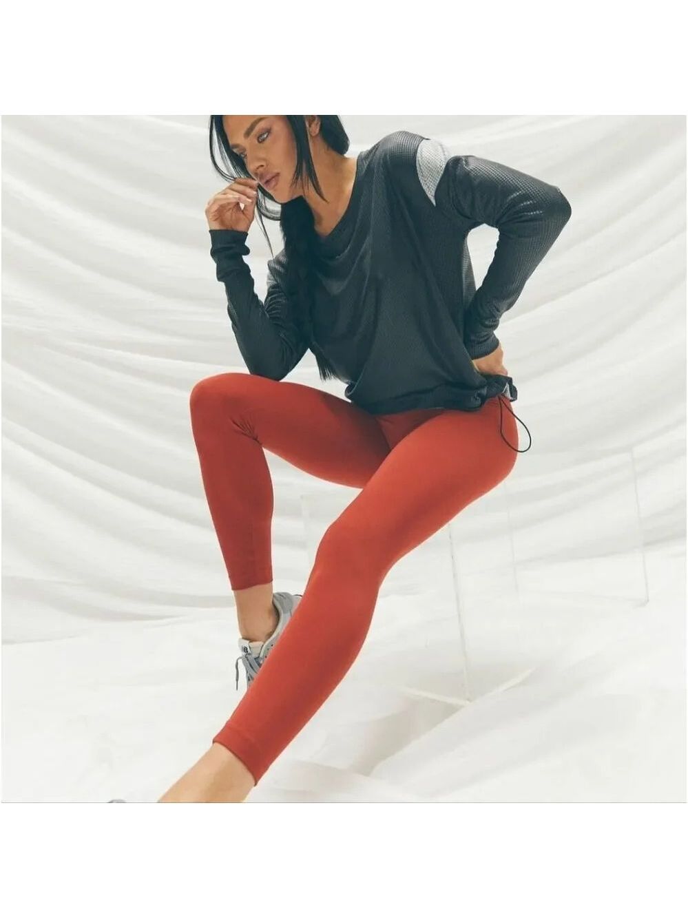Koral Drive High Rise Blackout  Legging Rouge